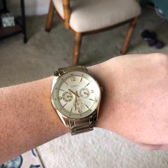 Gold Fossil Boyfriend Women’s Watch - Picture 1 of 4